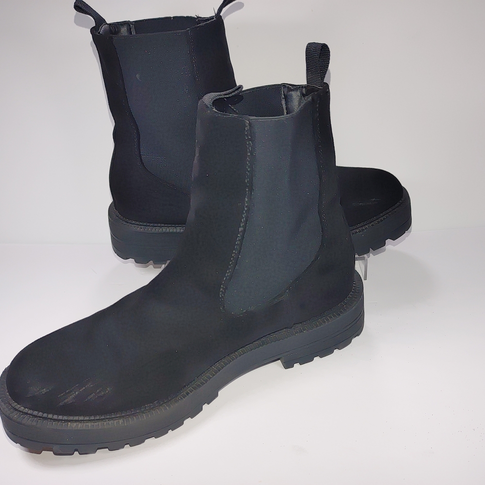 Sincerely Jules Womens 10 M Black Tatum Faux Suede Pull On Chunky Lug Sole Boots